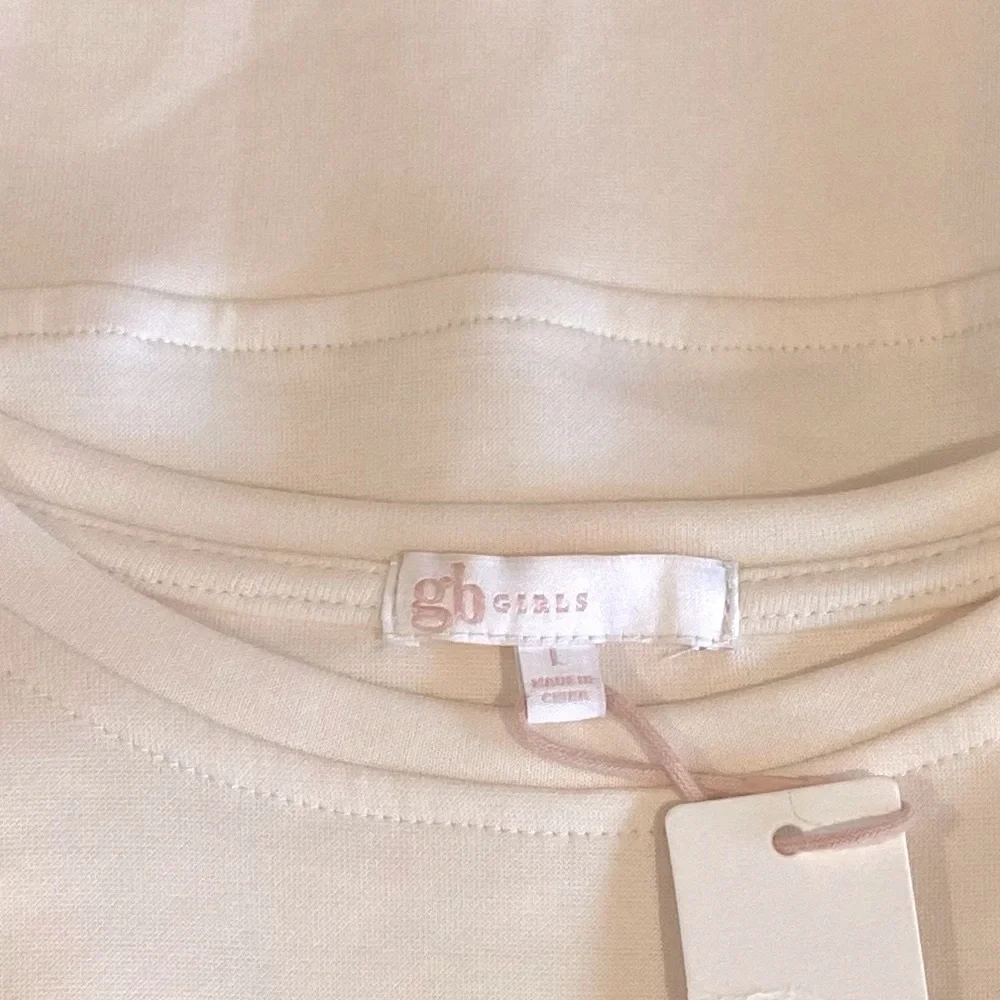 NEW! GB Girls Sweatshirt Round Neck Long Sleeve Drop Shoulder Oyster White Large